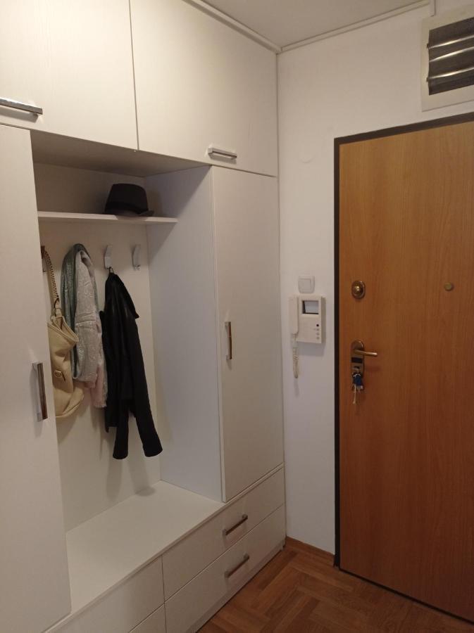 Go 2 Apartment Belgrado Exterior foto
