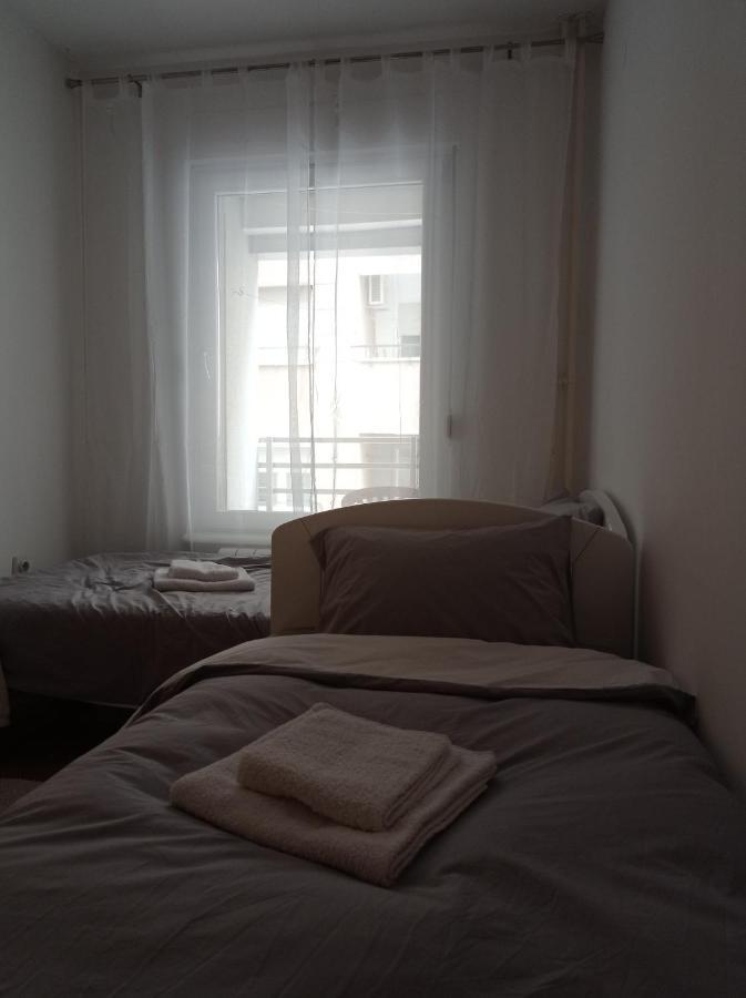 Go 2 Apartment Belgrado Exterior foto